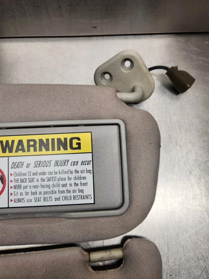 Conjunto de parasol iluminado delantero izquierdo y derecho Hyundai Santa Fe 2001-2004 OEM Foto 4 de 4