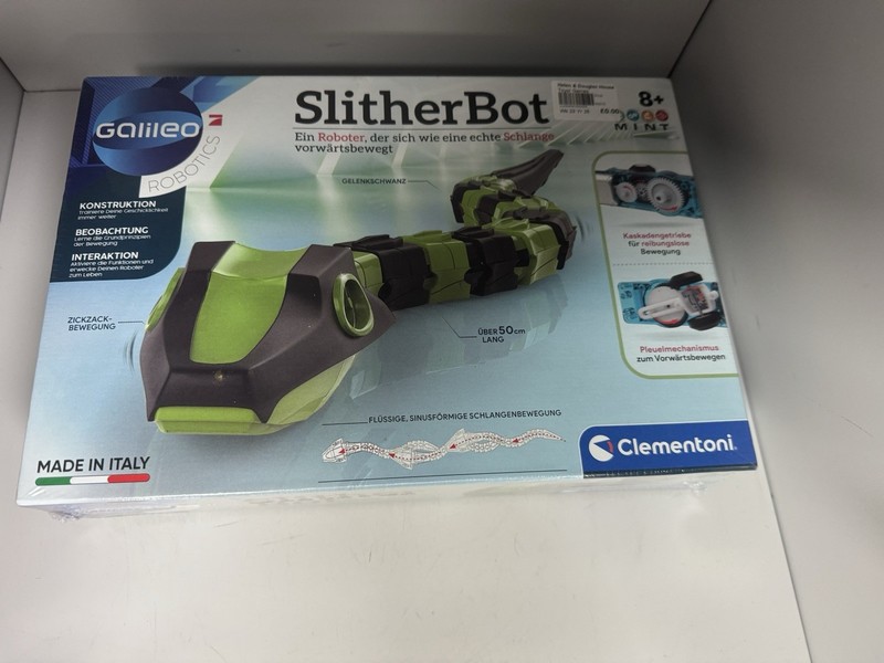 Science Museum Slither Bot Kit Moving Snake Robot Toy with Realistic Motion- New