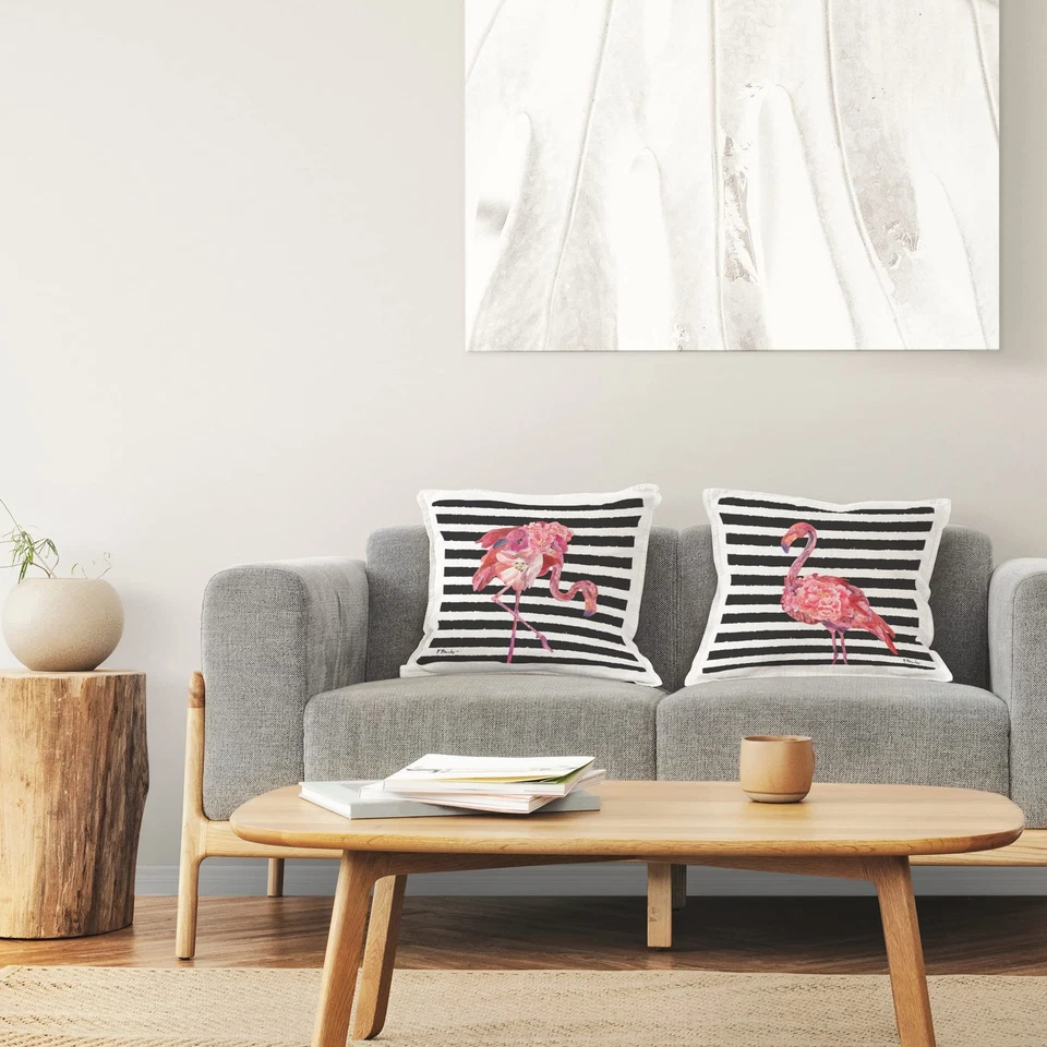 Almohada (juego de 2) diseño flamencos tropicales a rayas audaz de Paul Brent,... Foto 2 de 4