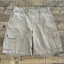 Vintage GAP Standard Cargo Shorts Mens Size 34 Khaki Pockets Y2K