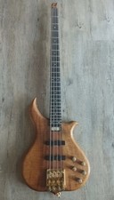 Basse Electrique Riverhead