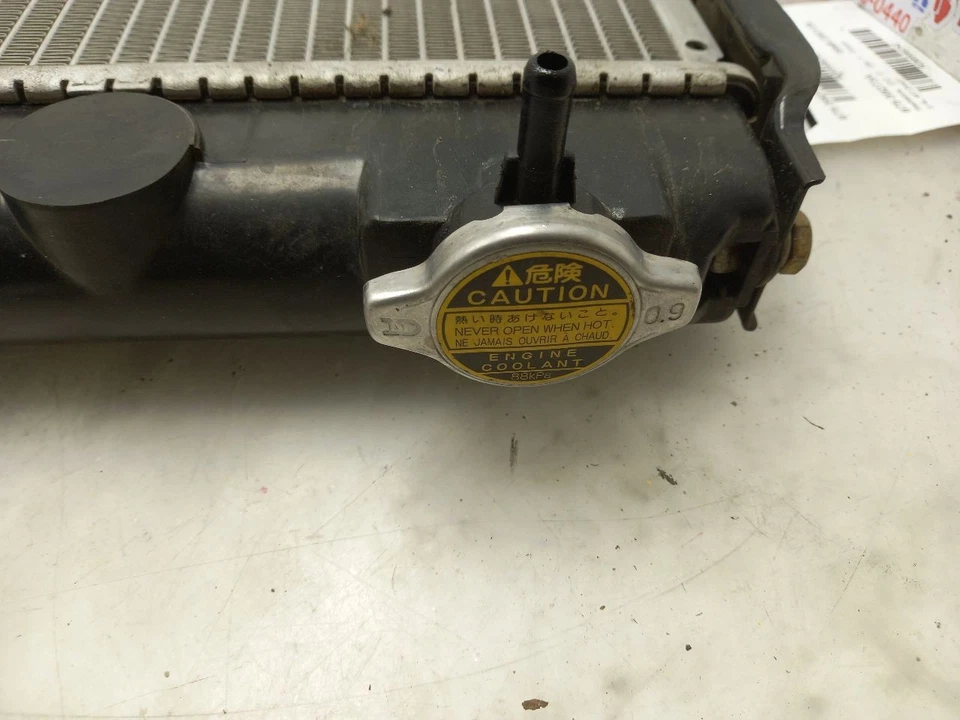 00 01 02 03 04 RADIADOR TOYOTA TUNDRA 3.4L 5VZFE Foto 4 de 4