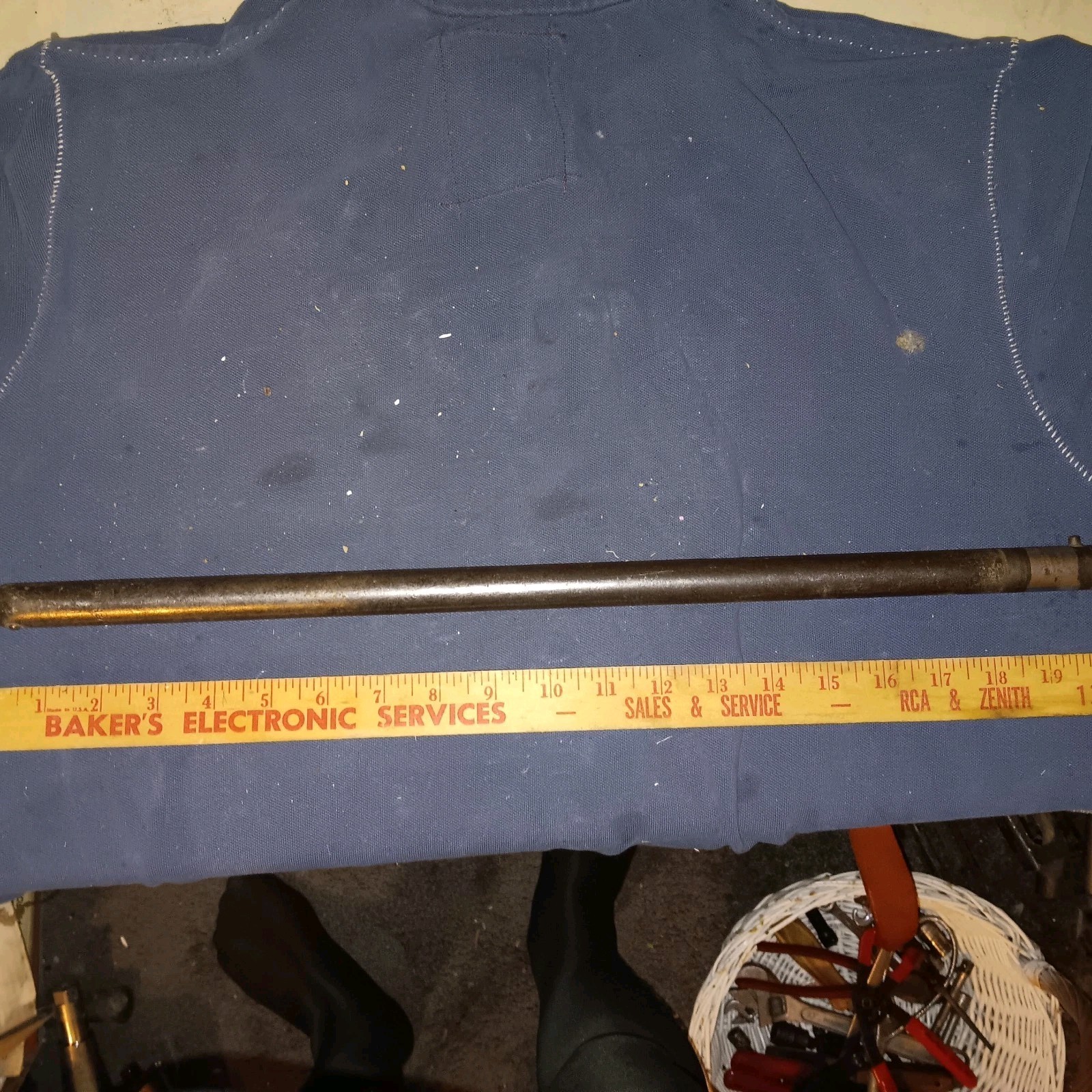 Picture 1 of 1
