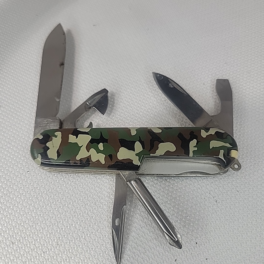 Victorinox Spartan Swiss Army Knife Camo Officer Suisse Edition