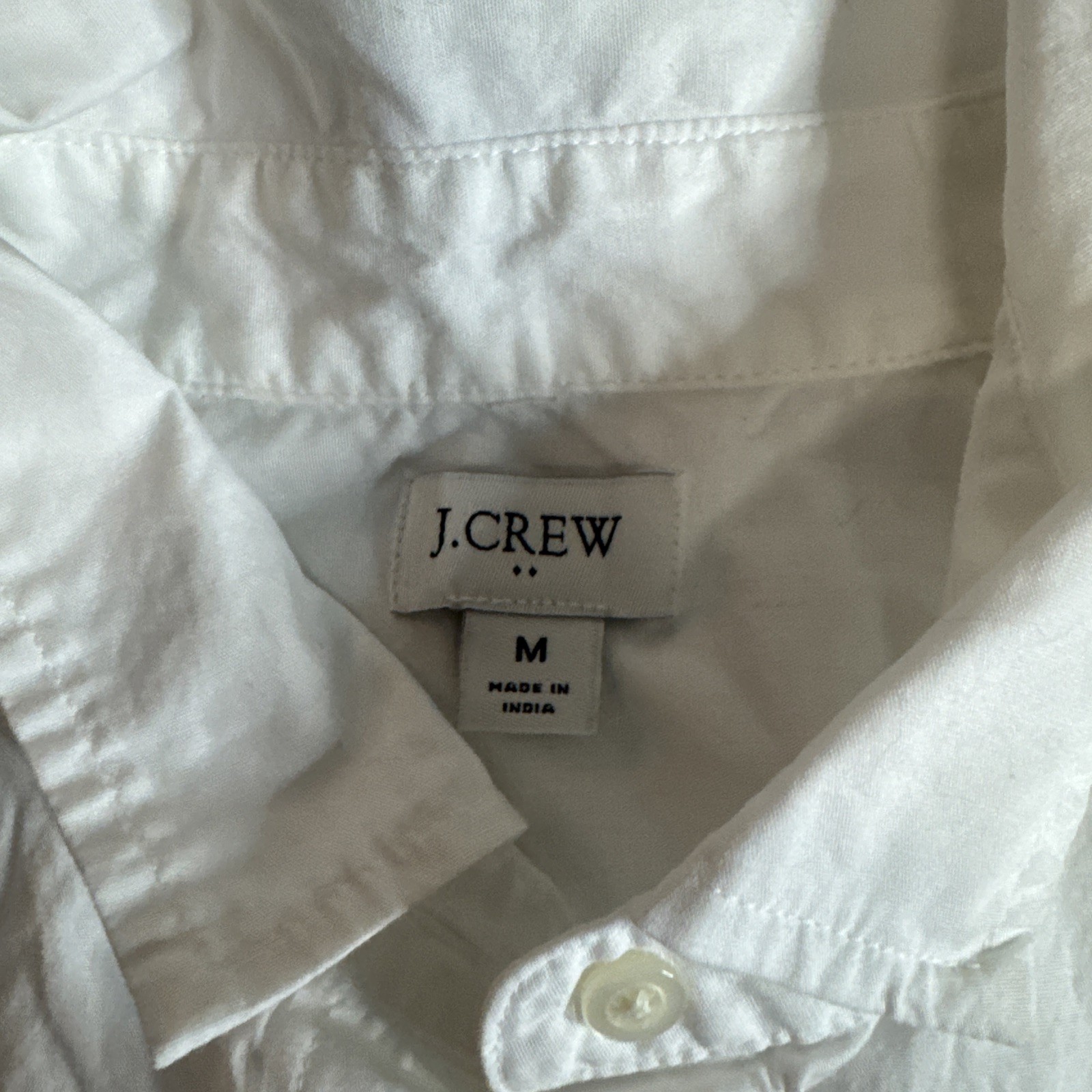 J Crew Woman’s White Basic Button Front Sleeveles… - image 2