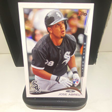 Topps 2014 Rookie José Abreu Chicago White Sox RC #496 Baseball Trading Card. rookie card picture