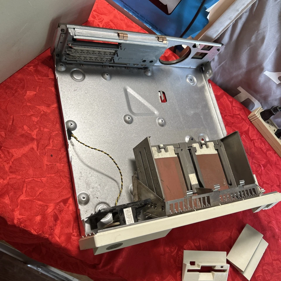 Vintage IBM PS/2 Model 55SX Case only beige retro sleeper build computer part - Image 4 of 4