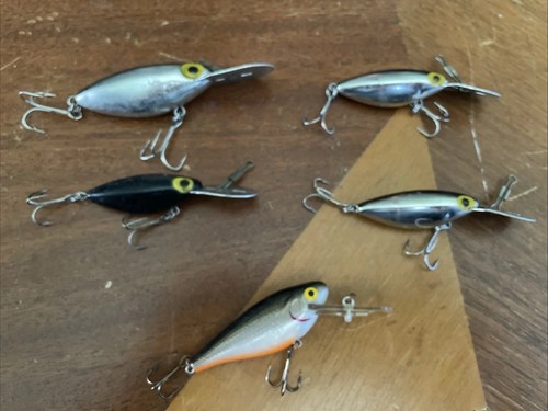 4 Pre Rapala Storm Thin Fin Hot N Tot And 1 Cotton Cordell C. C. Shad