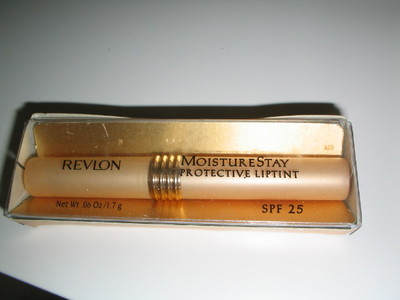 revlon moisturestay liquid foundation