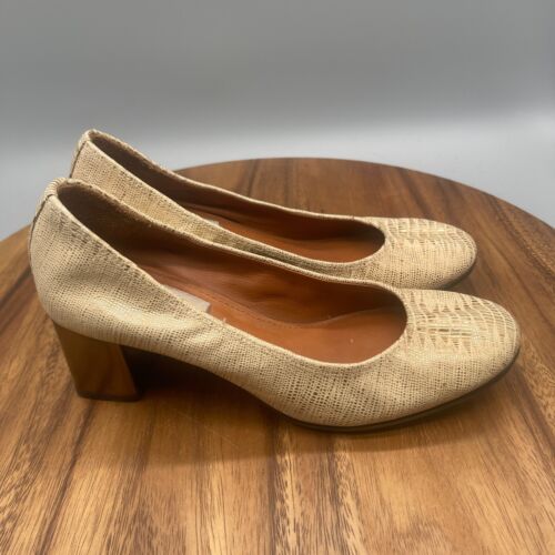 Lanvin Paris Blockabsatz Damen Größe 7 / 37,5 Gold Beige Geprägt Metallic