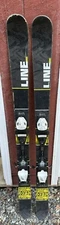133 cm Line Gizmo junior twintip skis with Tyrolia LRX 7.5 bindings