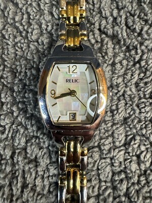 Womens RELIC GOLD SILVER MOSAIC DIAL BRACELET WATCH ZR34026 New Battery 