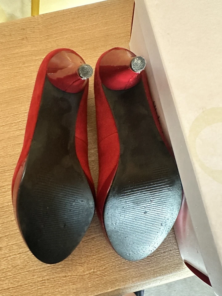 Zapatos de tacón de aguja de cuero rojo Style & Co Celine talla 6,5 Foto 4 de 4