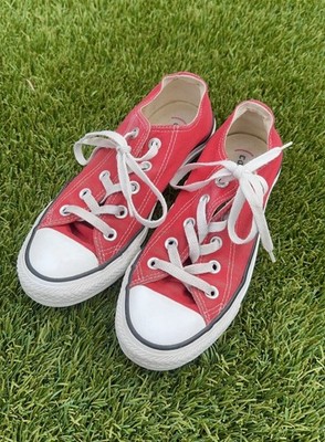 Converse Men s Size 4 Low Top Sneakers Red Chuck Taylor All Star Core Ox