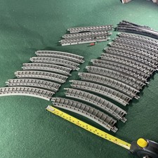 Hornby R606 17x Curved Track on grey plastic bases OO Gauge Model Railway 180mm