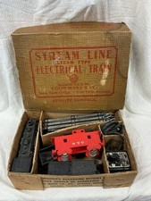 Early Marx Stream Line Electric Train set w/ box No. 400 Engine Untested in Box