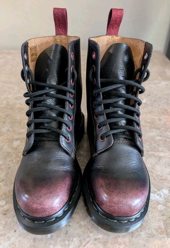 Bota de Combate Dr Martens Rara Pascal - Rojo Cereza Negra Para Mujer Talla 5L Sin Caja - Imagen 2 de 10