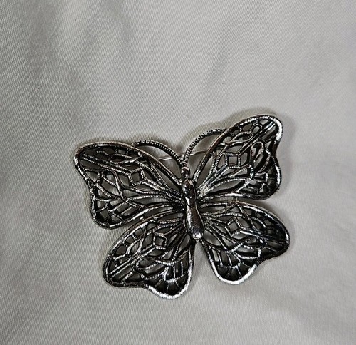 Vintage Butterfly Brooch Sarah Coventry Jewelry Silver tone Signed Pin Canada - Picture 8 of 12