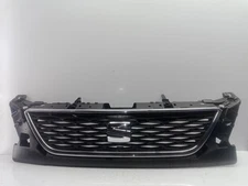 5F0853654 FRONT GRILLE / 688225 FOR SEAT LEON 5F1 1.6 TDI