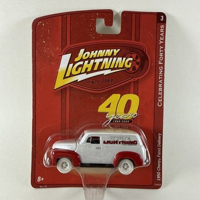 Johnny Lightning 40th Anniversary 1950 Chevy Panel Delivery diecast car L27