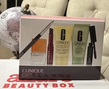 Clinique  6-piece Gift Set A Little Bit Of Happiness w/ Black Honey & Perfume X