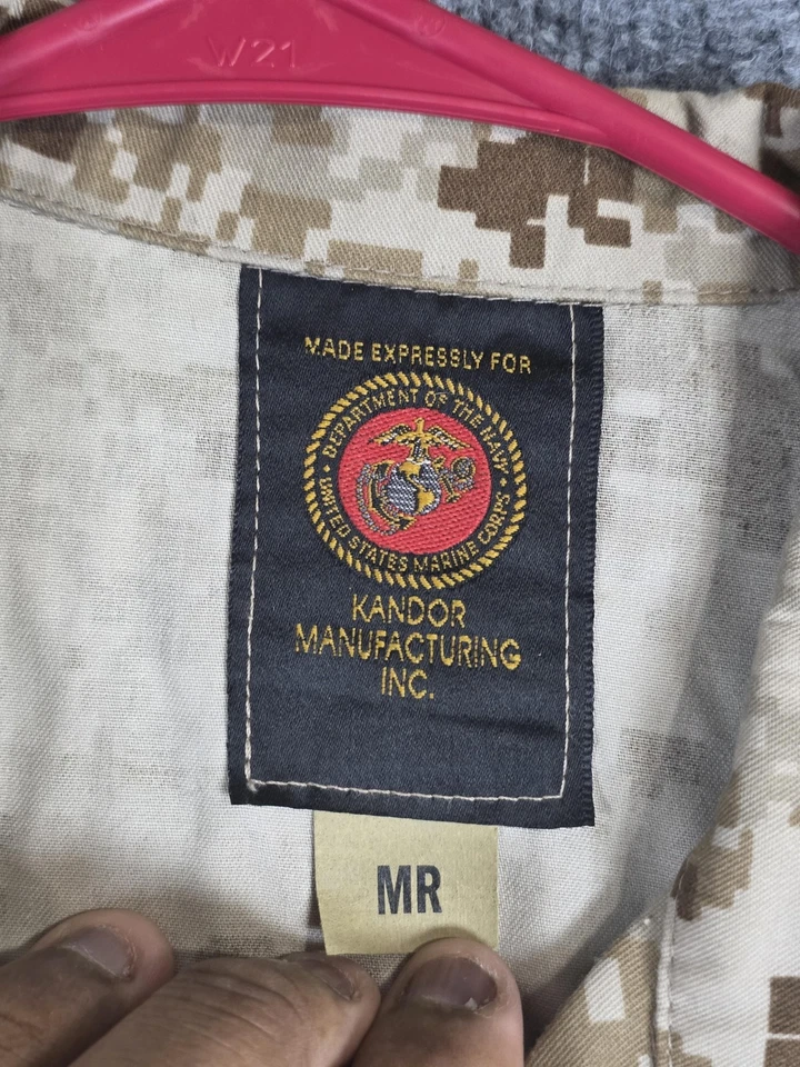 Camisa de los Marines de Estados Unidos Para Hombres Mediana Regular Desierto MARPAT Camuflada MCCUU Blusa Tostada EGA Foto 4 de 4