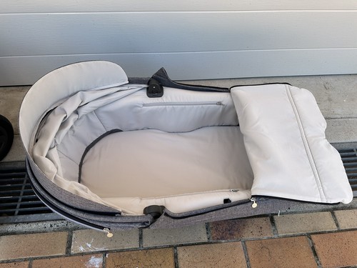 Stokke Trailz Pram *Excellent Condition* - Picture 6 of 7