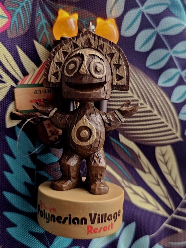 Walt Disney World Polynesian Village Resort Light Up TORCHES Tiki Ornament NWT