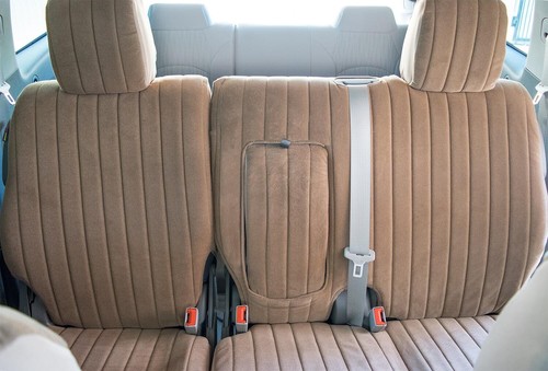 Plush Velour Seat Covers for 1979-1987 Mazda 929 - Picture 3 of 16