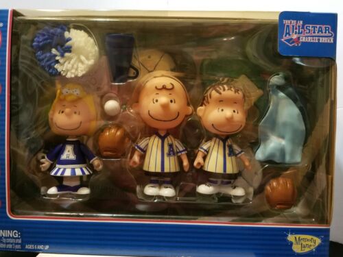 FIGURAS DE ACCIÓN MEMORY LANE 2003 YOU'RE AN ALL STAR CHARLIE BROWN EN CAJA - Imagen 2 de 6