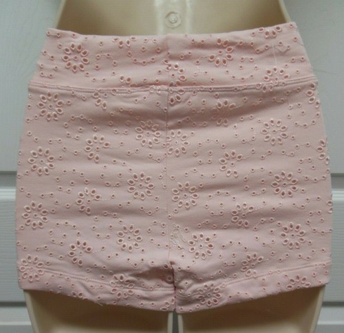 CAPEZIO Pink Eyelet Cotton Spandex Shorts Large child 11342C - Picture 3 of 5