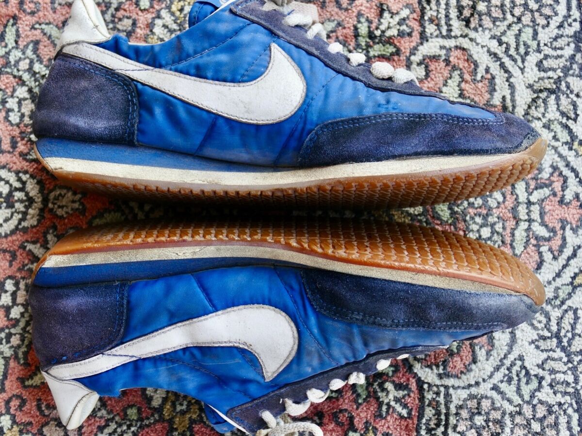 Vtg 1982 Nike Oceania III 6.5 navy white og 1980s 80s nylon Vtg 1982 Nike Oceania III 6.5 navy white og 1980s 80s nylon