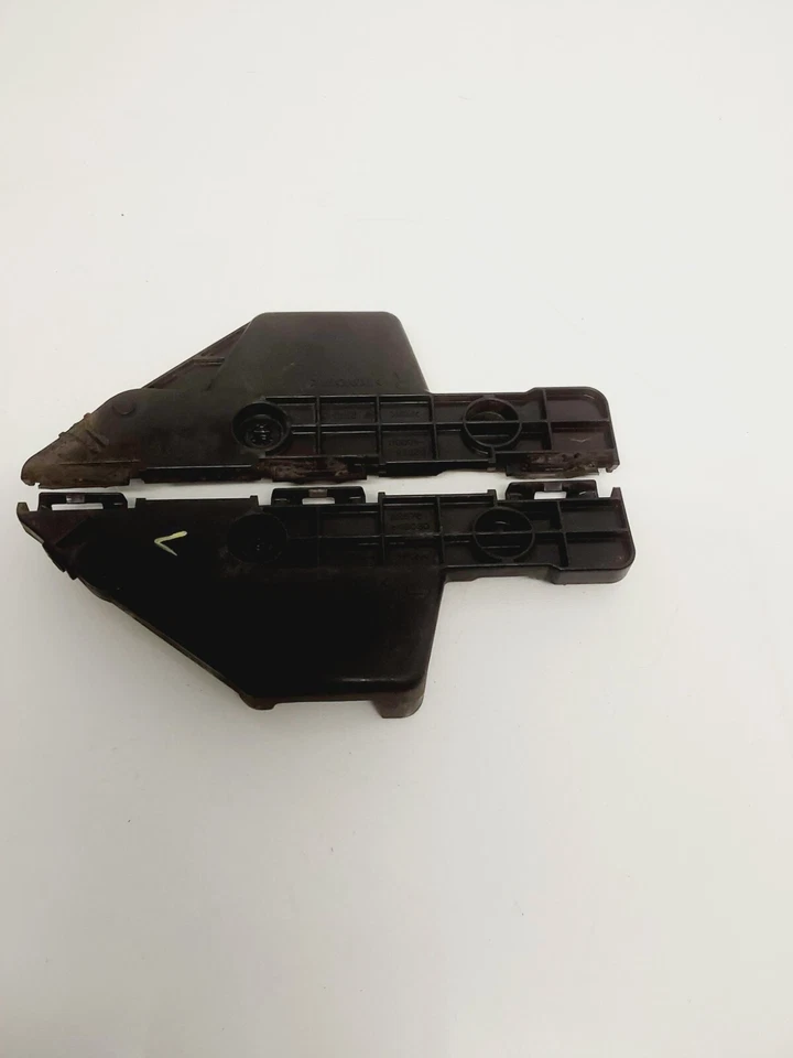 Toyota Highlander 2009 parachoques trasero soporte de retención OEM Foto 2 de 4