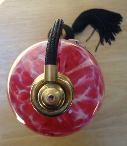 Bola de vidrio perla soplada a mano ROSA perfume atomizador decantador borla pedestal - Imagen 3 de 6