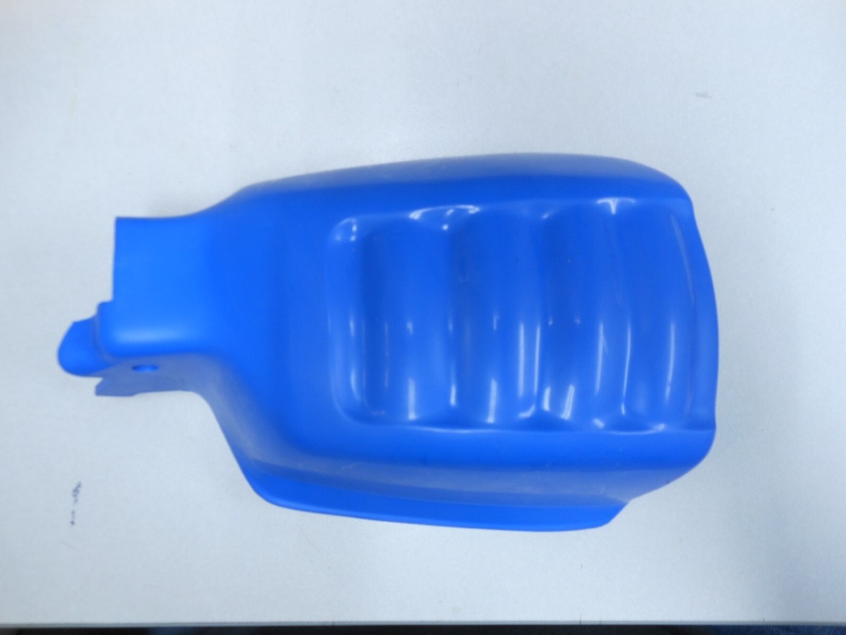 NOS Kawasaki OEM Right Brilliant Blue Cover Handle 87-89 KL500