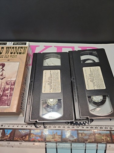 Wild Women of the Old West Annie Oakley VHS full Screen Box Set of 2 Tapes - Picture 4 of 4