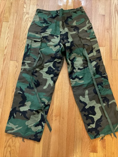 Military Issue Woodland Winter Weight BDU Pants Size Med-Reg See Description - Picture 4 of 4