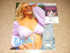 Nikkita Lyons Signed 8x10 Photo JSA COA Sexy Authentic Autograph WWE NXT Model 