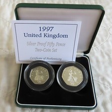1997 50 PENCE SILVER PROOF 2 COIN SET ( OLD AND NEW )  - boxed/coa