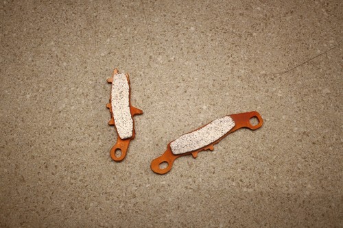 Pastillas de freno delanteras Suzuki OEM 2002-2019 RM85L 2002-2023 RM85 8905 A6 - Imagen 2 de 2