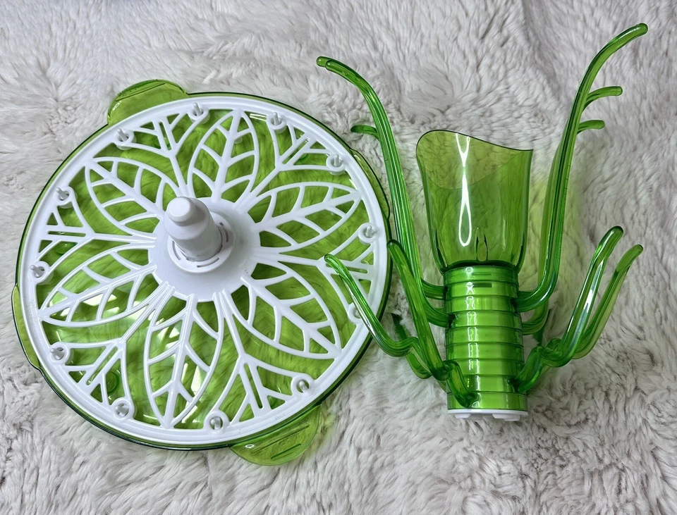 Estante de secado redondo para biberones Munchkin verde para biberones o tazas Foto 4 de 4