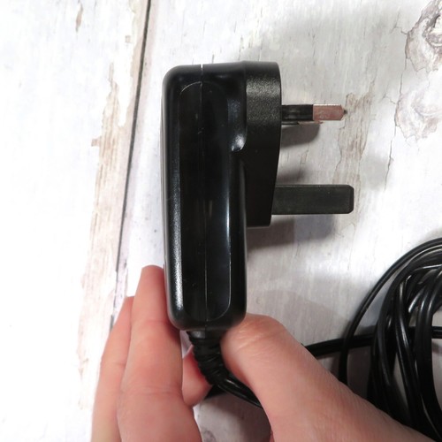 Motorola SPN5039A Phone Mains Charger Adaptor 5011 UK Plug 5.9V Genuine Original - Zdjęcie 7 z 10