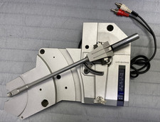 JVC DIRECT DRIVE TURNTABLE QL-A200 TONEARM WITH BASEPLATE RCA ANTI-SKATING