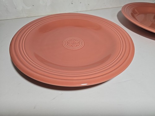 Vintage Oneida Dinner Plates Terra Cotta Petals Set of 2 Stoneware 10.75" Salmon - Picture 4 of 13