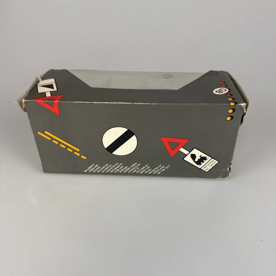 CORGI CLASSICS C824/12 Renault Van - Image 3 of 4