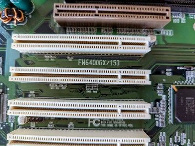ULTRA RARE Freeway FW-6400GX/150/WS motherboard Slot1