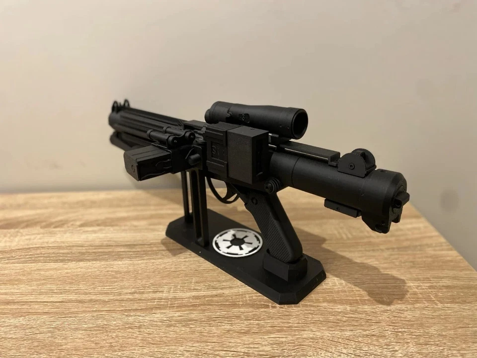 Réplica de utilería Blaster E-11 - Impresa en 3D - ANH - Una versión New Hope sin soporte Foto 2 de 4