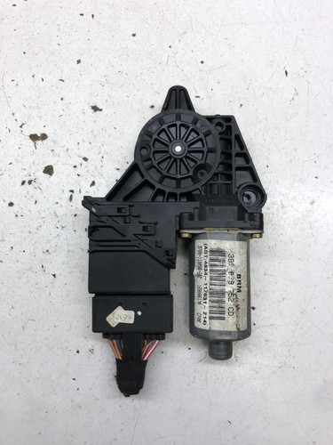 Volkswagen PASSAT B5.5 2004 Fensterhebermotor Tür hinten 3B9839752CD DRA69749