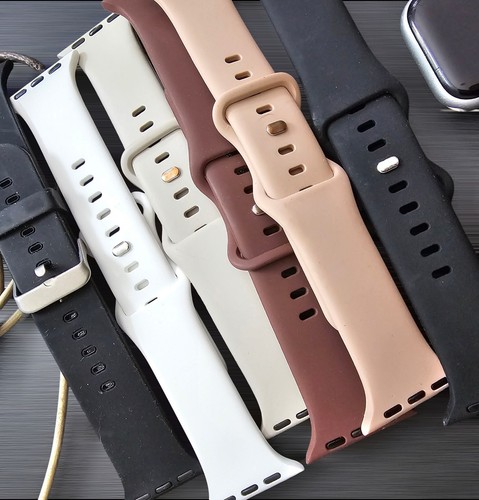 Apple Watch SE GPS+Cellular+WiFi 40mm Silver Case Multi Bands One Owner - Photo 2 sur 17
