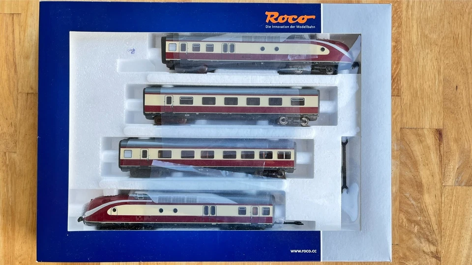 ROCO - 63103 Dieseltriebzug BR 601 „Alpen-See Express“ der DB (1:87) - H0